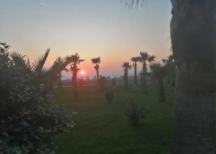 Frederik Qerret アパート ゴーレム