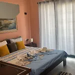 Frederik Qerret Appartement Golem (Tirana)